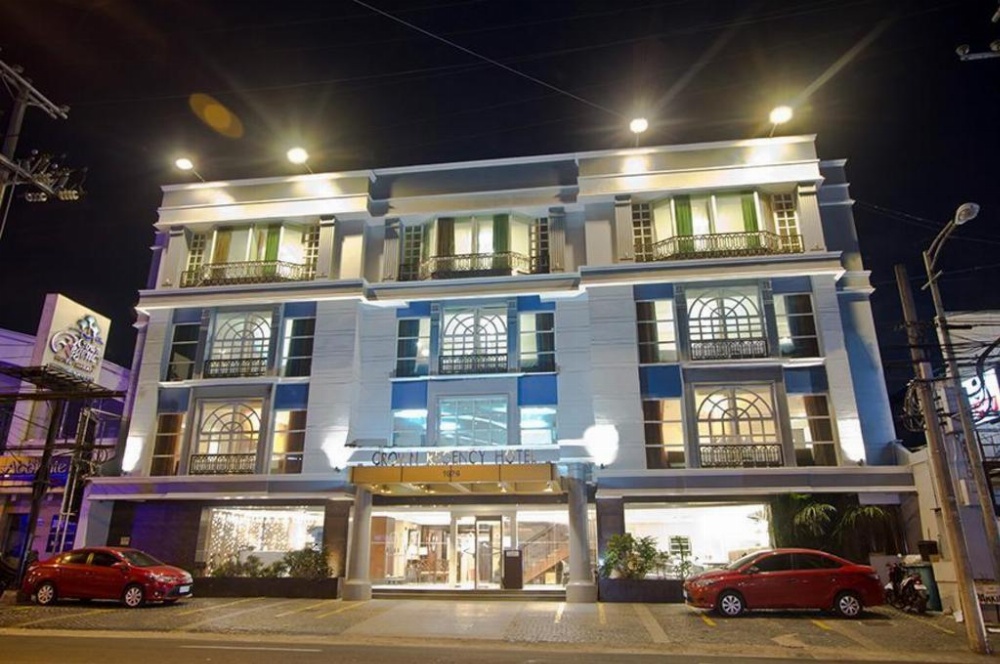 Crown Regency Hotel Makati Image 33